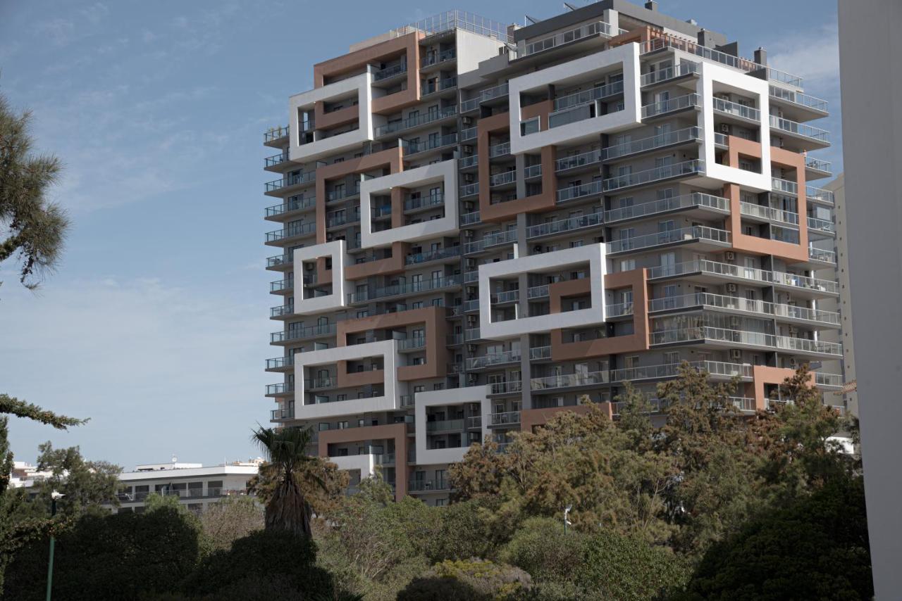 Apartamento Elegante Com Garagem E Piscina Na Praia Da Rocha Portimão Eksteriør billede