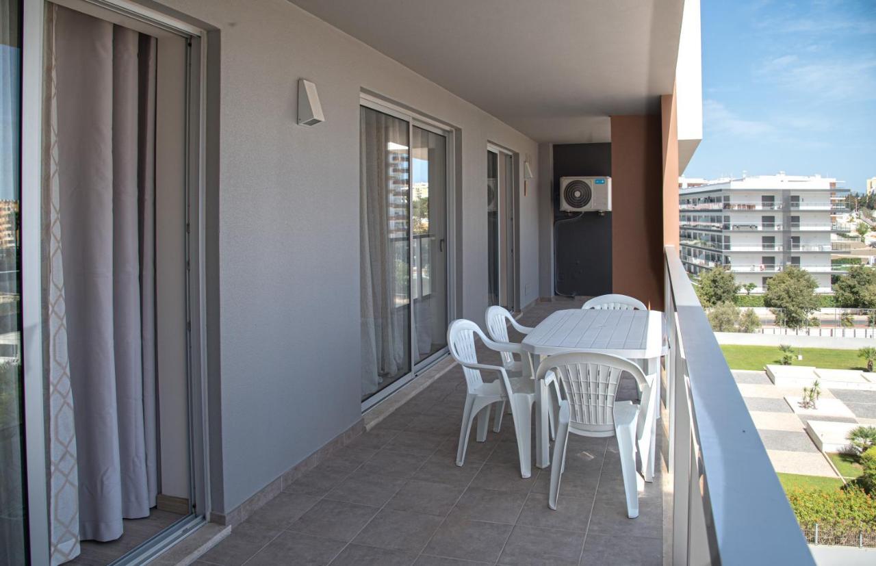 Apartamento Elegante Com Garagem E Piscina Na Praia Da Rocha Portimão Eksteriør billede