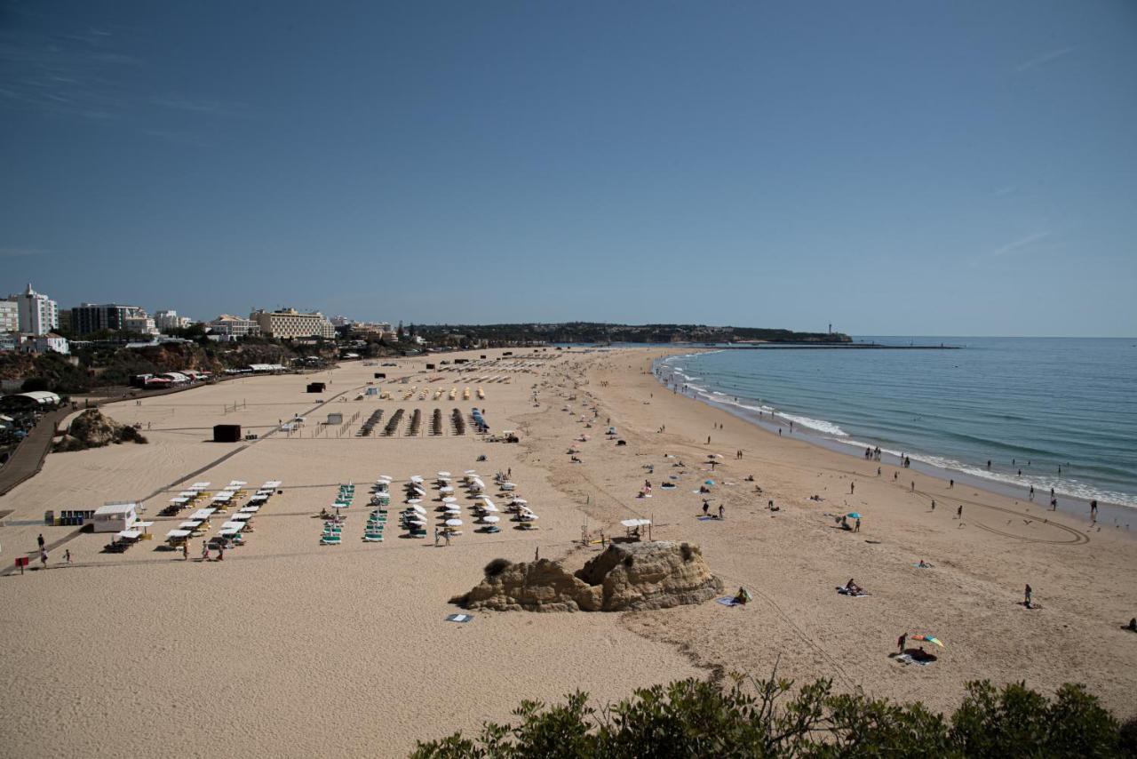 Apartamento Elegante Com Garagem E Piscina Na Praia Da Rocha Portimão Eksteriør billede