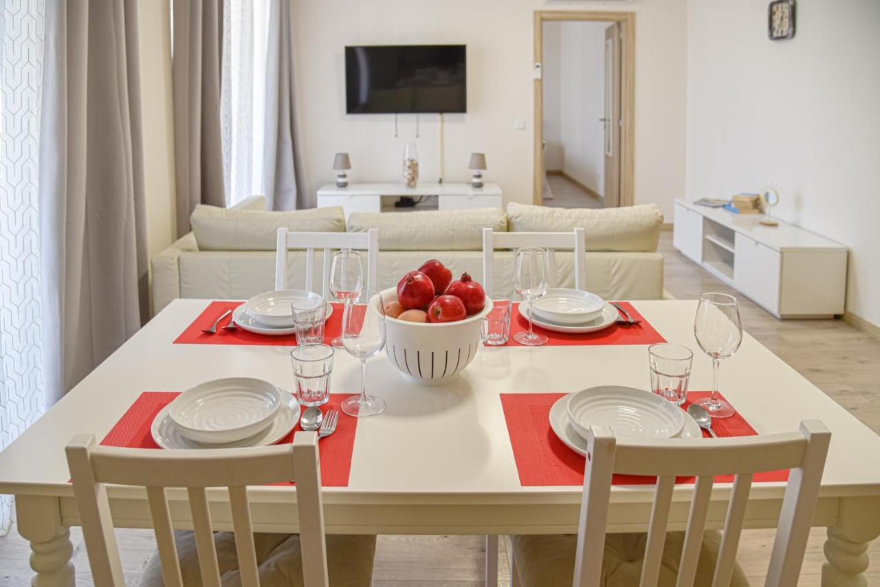 Apartamento Elegante Com Garagem E Piscina Na Praia Da Rocha Portimão Eksteriør billede