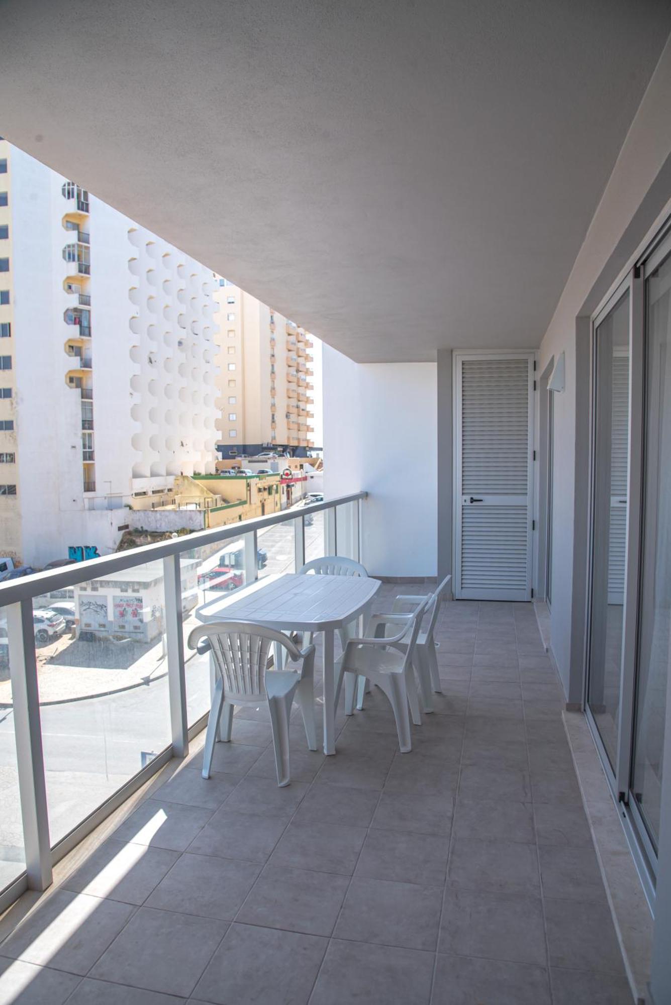 Apartamento Elegante Com Garagem E Piscina Na Praia Da Rocha Portimão Eksteriør billede